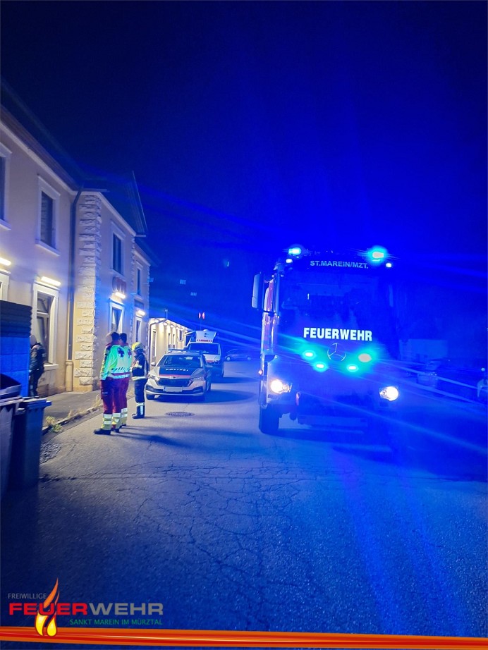 T02 - Türöffnung_Bahnhofstraße_Feuerwehr St.Marein Mzt_06112025
